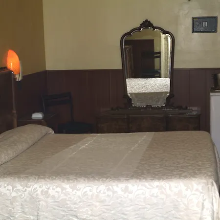 Hotel Touring
