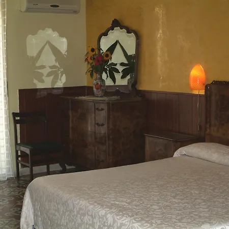 Hotell Touring Messina